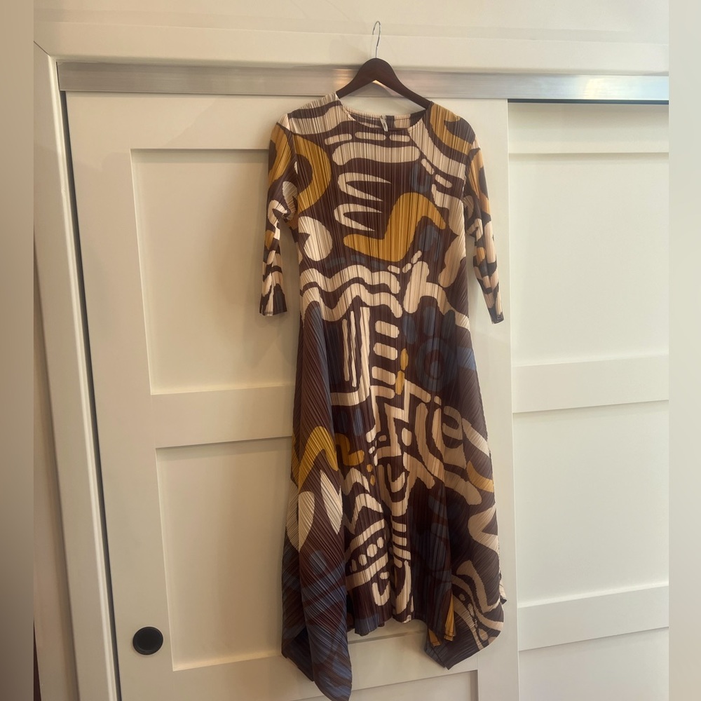 Asymmetrical Printed Midi Dress in Brown & Mustard